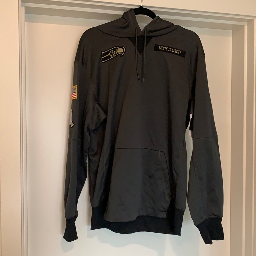 Never worn Nike Seahawks sweatshirt